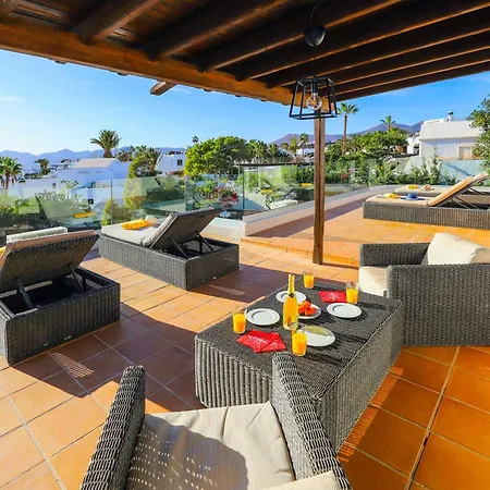 Cilla Vila Puerto del Carmen (Lanzarote)